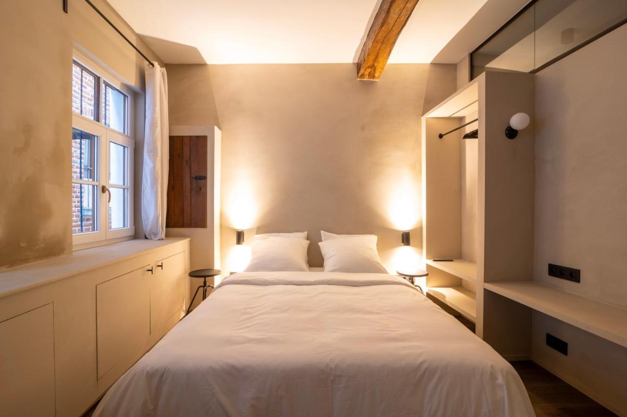 Private En-Suite Room In The Heart Of Le Sablon Brussels Exterior photo